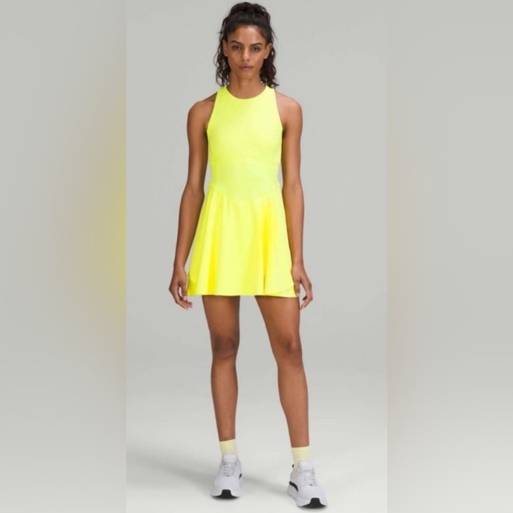 Lululemon court crush dress size 10 electric lemon‎ yellow